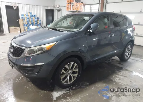 2016 Kia Sportage Lx z USA, uszkodzony, nr VIN KNDPB3ACXG7880001